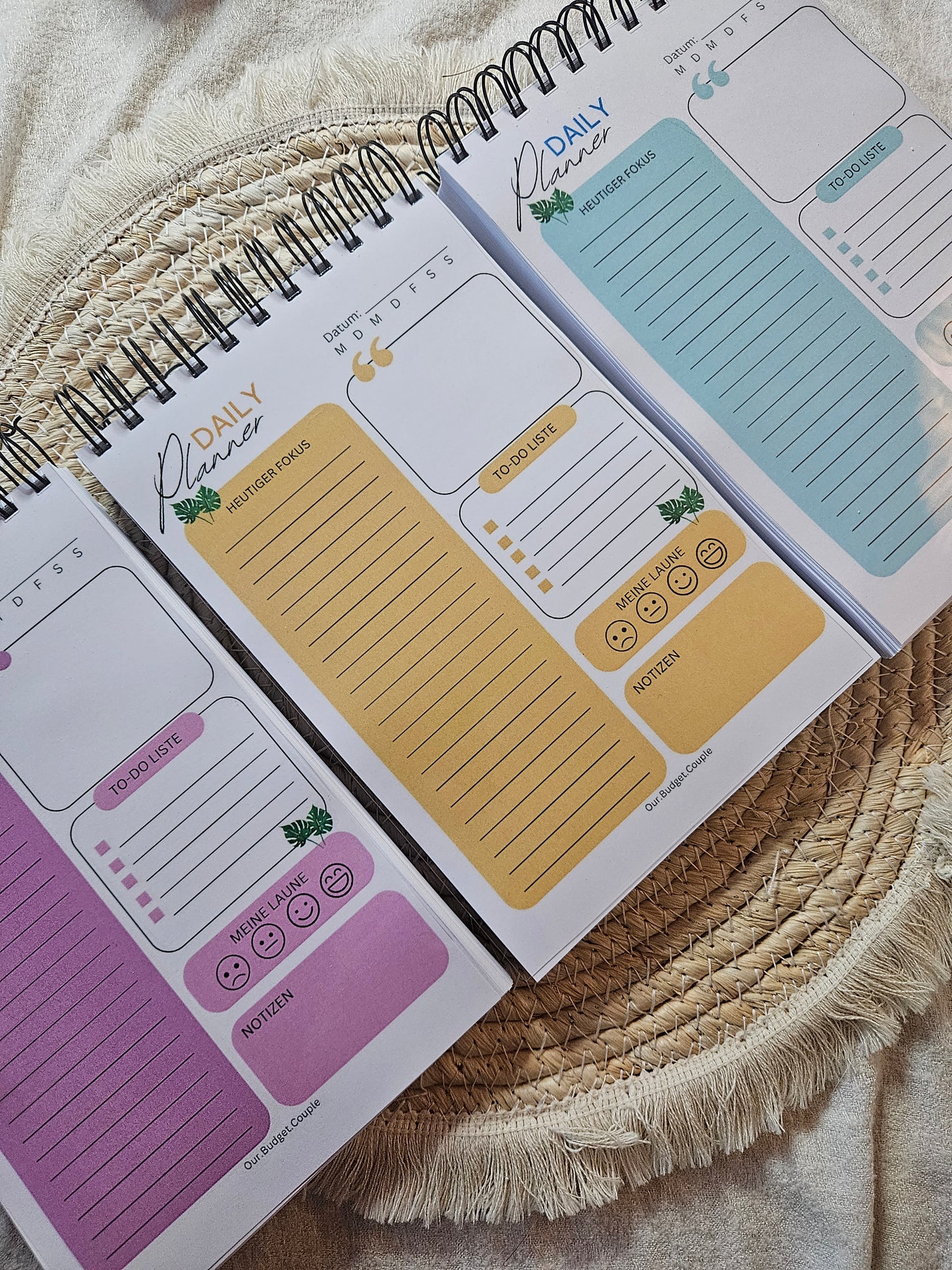 Tagesplaner Spiralblock Daily Planner inkl. Tracker (verschiedene Varianten)