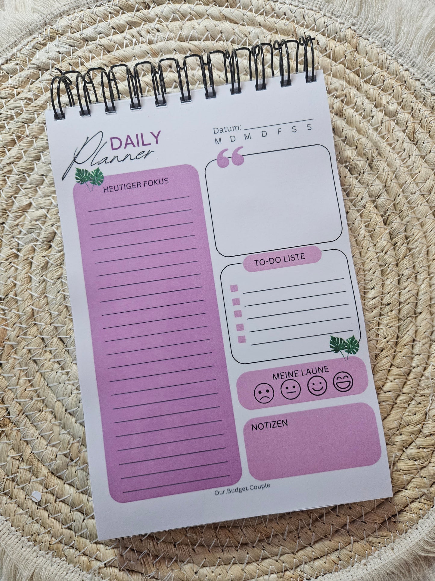 Tagesplaner Spiralblock Daily Planner inkl. Tracker (verschiedene Varianten)